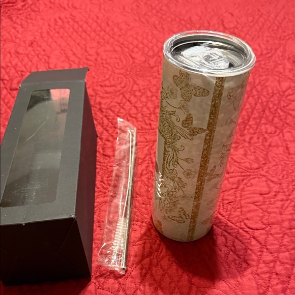 Fashion Designed tumbler - Picture 4 of 9